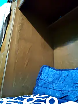 Snapshot of Carlos27hot chatting on 11/18/25, 07:46 Carlos27hot online show from 11/18/25, 07:46