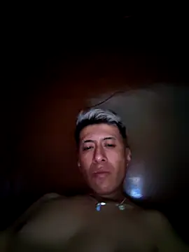 Snapshot of Carlos27hot chatting on 03/18/26, 12:25 Carlos27hot online show from 03/18/26, 12:25