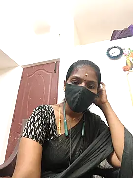 Tamil Yalini12 online show from 04/30/26, 03:07