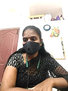 Tamil Yalini12 online show from 05/14/26, 01:40