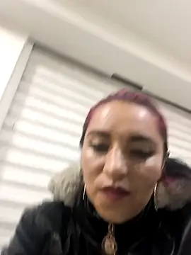 Alisson Stonee online show from 05/04/26, 12:06