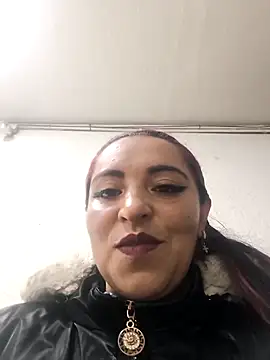 Alisson Stonee online show from 05/06/26, 01:47