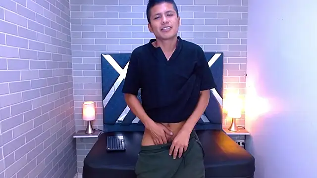 marcus hans  online show from 11/15/25, 07:10