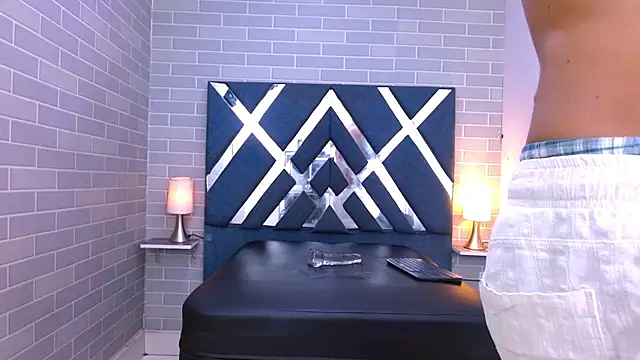 marcus hans  online show from 11/17/25, 06:35