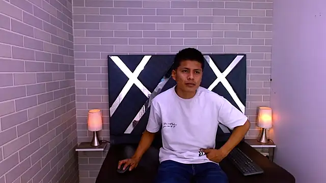 marcus hans  online show from 11/28/25, 02:53