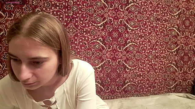 ivetabloom online show from 11/21/25, 02:49