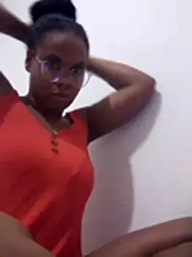 PrettahSantos online show from 11/21/25, 03:27