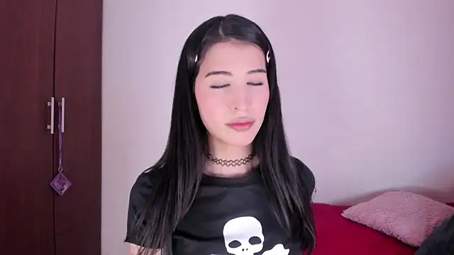 ScarlettRosetti online show from 12/18/25, 02:28