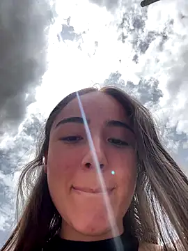 Snapshot of Innerpeace_ chatting on 10/10/25, 04:39 Innerpeace online show from 10/10/25, 04:39