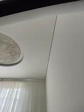 Snapshot of Innerpeace_ chatting on 02/26/26, 05:34 Innerpeace online show from 02/26/26, 05:34