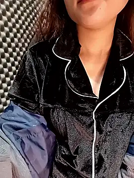 Pipi23  online show from 11/29/25, 03:26