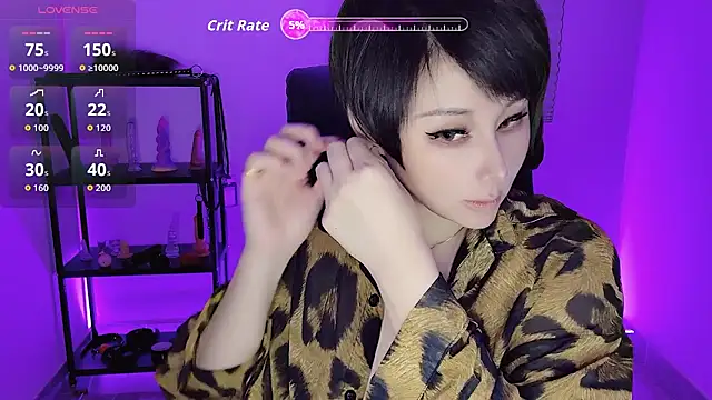 Snapshot of Goddess_Jin chatting on 10/06/25, 05:32 Goddess Jin online show from 10/06/25, 05:32