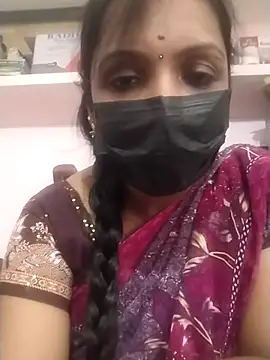 Snapshot of Tamil_Swathi chatting on 10/31/25, 04:57 Tamil Swathi online show from 10/31/25, 04:57