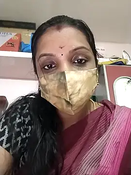 Snapshot of Tamil_Swathi chatting on 12/02/25, 11:37 Tamil Swathi online show from 12/02/25, 11:37