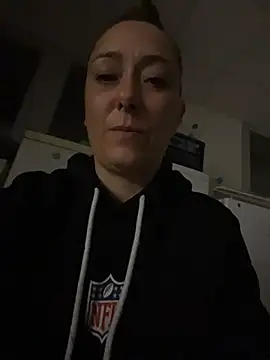 Snapshot of Reine_du_Vice84 chatting on 03/01/26, 03:30 Reine du Vice84 online show from 03/01/26, 03:30