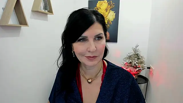 Moon Veloure1 online show from 11/30/25, 03:43