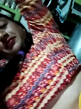 Snapshot of Haliya88 chatting on 10/16/25, 10:22 Haliya88 online show from 10/16/25, 10:22
