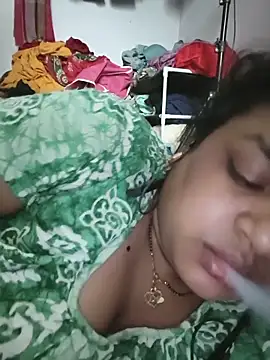 Deborbhavi222 online show from 06/18/26, 04:46