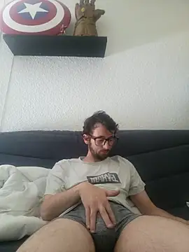 nymphomaniecouple online show from 05/11/26, 09:48
