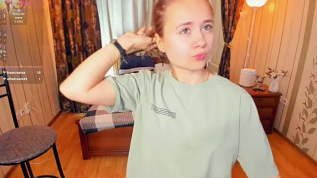 Crysta1Eva  online show from 09/29/25, 07:46