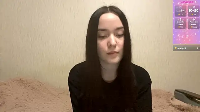 VividSienna online show from 11/14/25, 03:00