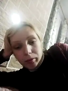 Ponka2011 online show from 10/25/25, 05:15