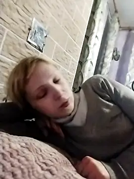 Ponka2011 online show from 11/16/25, 06:19