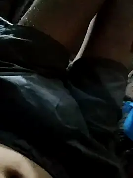 Snapshot of alone_boy802 chatting on 09/26/25, 03:05 alone boy802 online show from 09/26/25, 03:05