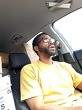 Snapshot of 214KingLonggg chatting on 03/26/26, 03:28 214KingLonggg online show from 03/26/26, 03:28