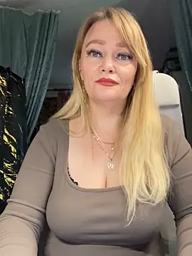 Sweet-blonde online show from 04/29/26, 05:30