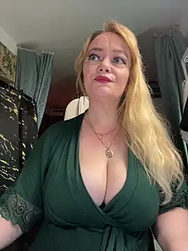 Sweet-blonde online show from 05/13/26, 09:22