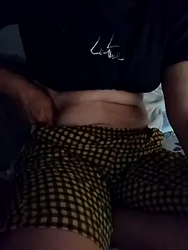 Snapshot of Penny-y chatting on 11/15/25, 10:48 Penny-y online show from 11/15/25, 10:48