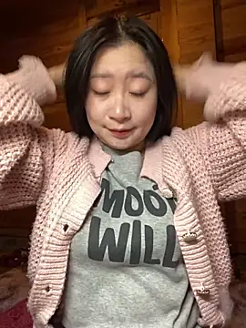 violet-00 online show from 11/28/25, 10:12