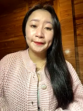 violet-00 online show from 12/15/25, 01:32