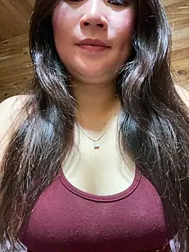 violet-00 online show from 07/05/26, 04:19