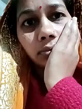 Snapshot of Rupali_ji chatting on 12/18/25, 12:06 Rupali ji online show from 12/18/25, 12:06