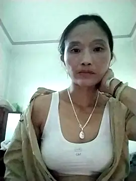 abigail-00 online show from 10/26/25, 09:48