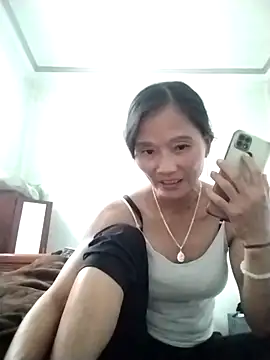 abigail-00 online show from 11/10/25, 06:45