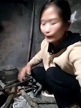 abigail-00 online show from 11/23/25, 10:42