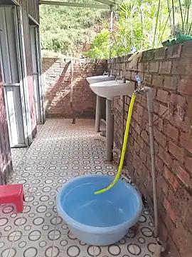 Helen-Tran online show from 11/24/25, 02:00