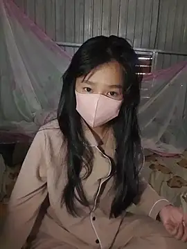 Snapshot of Helen-Tran chatting on 02/28/26, 02:12 Helen-Tran online show from 02/28/26, 02:12