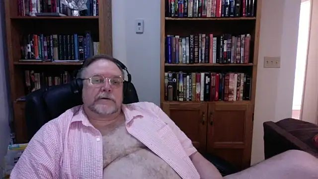 Snapshot of Vinyl22@xh chatting on 02/22/26, 02:56 Vinyl22xh online show from 02/22/26, 02:56