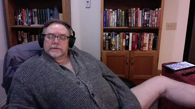 Snapshot of Vinyl22@xh chatting on 03/04/26, 12:38 Vinyl22xh online show from 03/04/26, 12:38