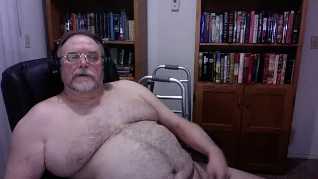 Snapshot of Vinyl22@xh chatting on 03/31/26, 03:30 Vinyl22xh online show from 03/31/26, 03:30