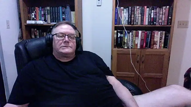 Vinyl22xh online show from 07/02/26, 03:23