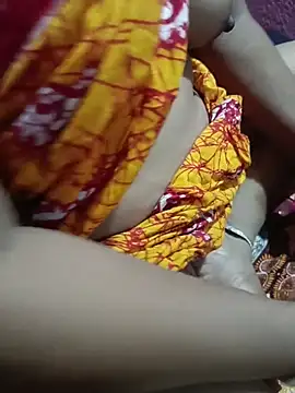 reya743 online show from 11/22/25, 11:59