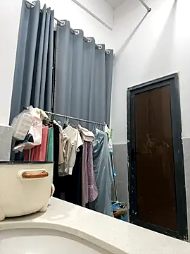 Snapshot of kanaka99 chatting on 10/27/25, 02:54 kanaka99 online show from 10/27/25, 02:54