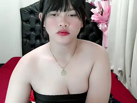 Snapshot of chennybbgirl chatting on 06/22/26, 03:42 chennybbgirl online show from 06/22/26, 03:42