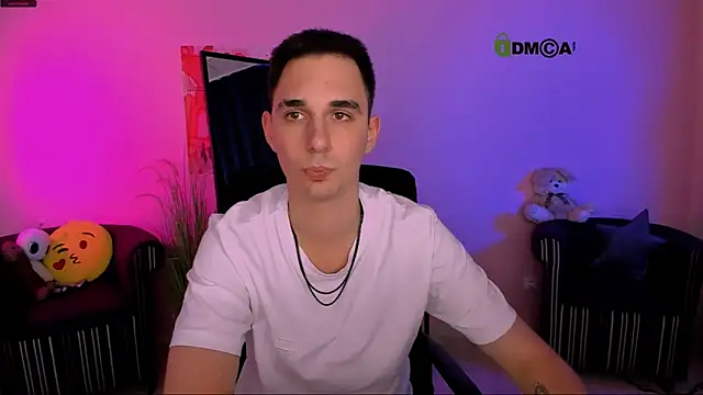 Snapshot of jason_sweety chatting on 10/18/25, 01:30 jason sweety online show from 10/18/25, 01:30