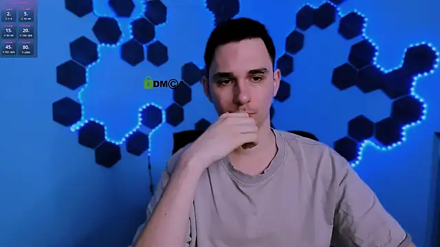 Snapshot of jason_sweety chatting on 12/15/25, 08:02 jason sweety online show from 12/15/25, 08:02